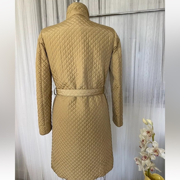 Post card quilted high quality trench coat in colour gold! Outerwear Size 6 - Picture 3 of 17